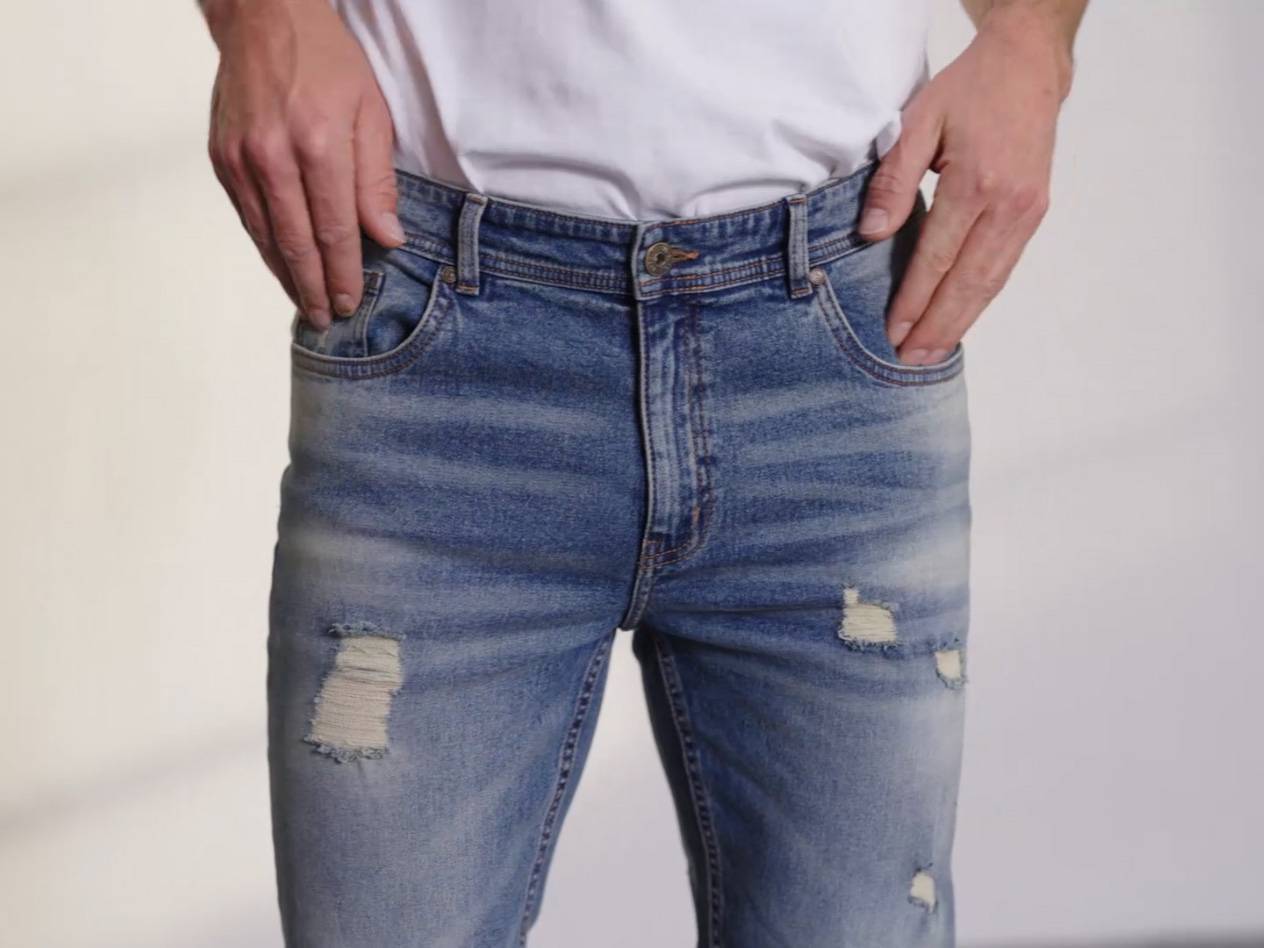 Slitna jeans.